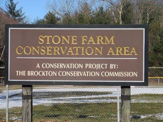 Stone Farm Sign